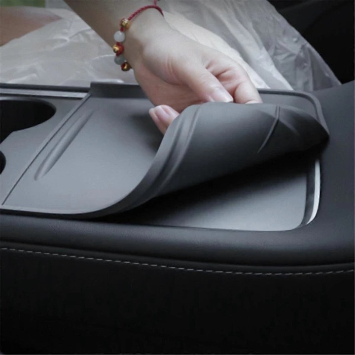 Covoras siliconic pentru consola centrala auto, gri, 30x15cm