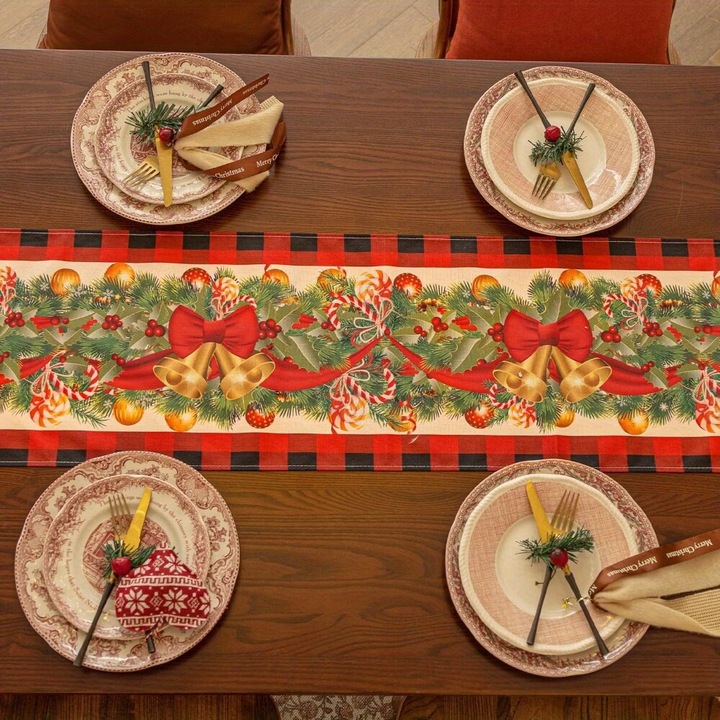 Karácsonyi kockás asztali futó / asztalközép dekoratív csengőkkel, ünnepi mintával, Többszínű, 33x120 cm