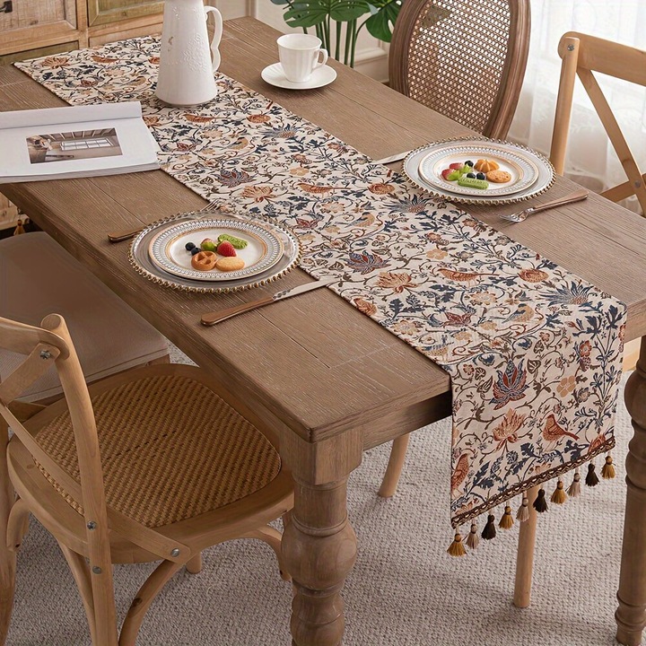 Asztali futó / terítő, szarkás és virágos Jacquard, dekoratív rojtokkal, kiváló minőségű jacquard anyagból, Többszínű, 33 x 120 cm, 1 db