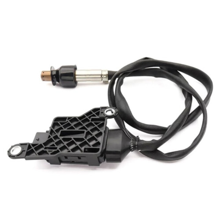 NOx érzékelő, nitrogén-oxid érzékelő, 1588A656/0281007744 Mitsubishi L200 Triton KJ KK 2.2 DI-D-hez, hátsó rögzítés, integrált kábel, fekete/ezüst, 1 db