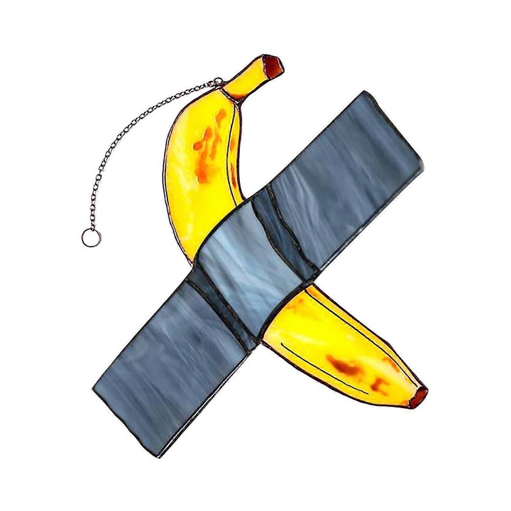 Ornament vitraliu, decoratiune fereastra model banana, fabricat manual din sticla colorata, cu lant de agatare, galben, 1 buc