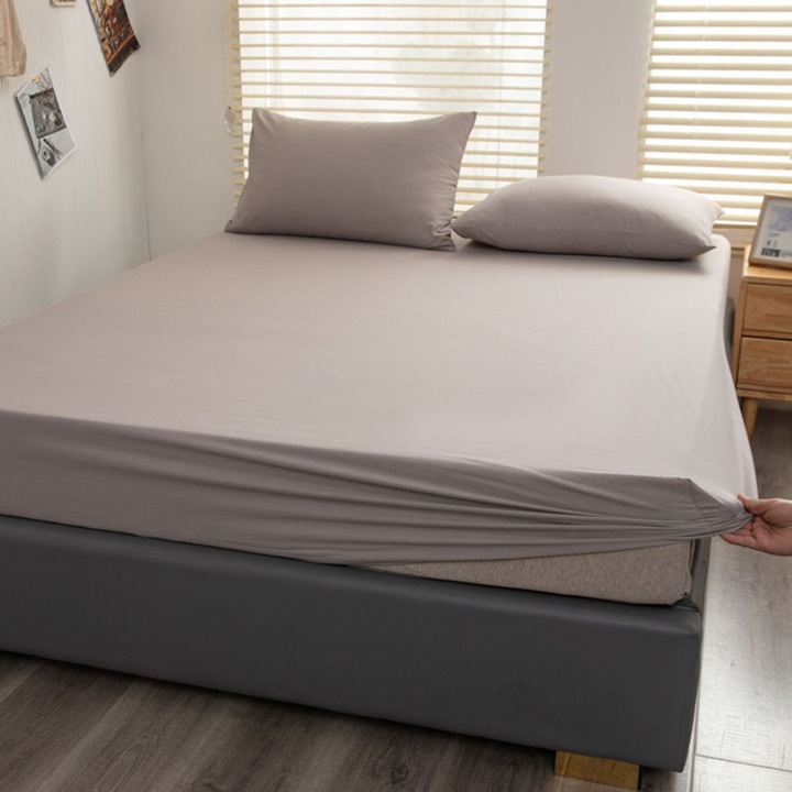 3 részes szett, gumis lepedő (matrachuzat) és 2 párnahuzat, 100% pamut 120gsm, 180x200 cm-es matrachoz, 25 cm vastagságú matracokhoz is alkalmas, világosszürke, 1 x lepedő 180x200 cm, 2 x párnahuzat 48x74 cm