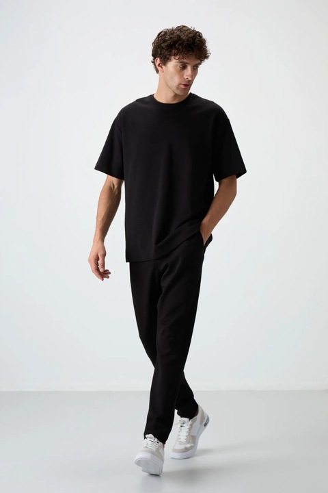Set Trening Lifestyle Barbati, TommyLife, Tricou si pantaloni supradimensionati, Negru, Bumbac/Poliester