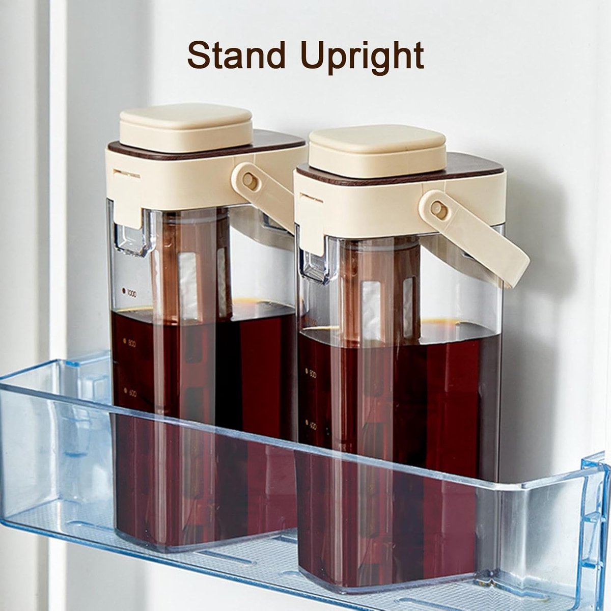 Cana cold brew K0443-emagCJ-27019, plastic durabil cu capac etans si maner pliabil, bej/maro, 1000 ml