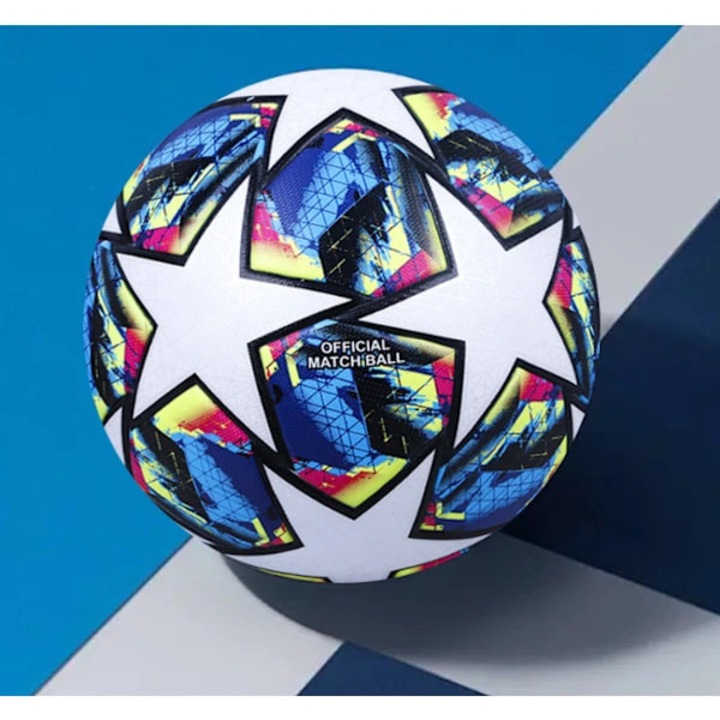 UEFA Bajnokok Ligája 2024 focilabda kék 5