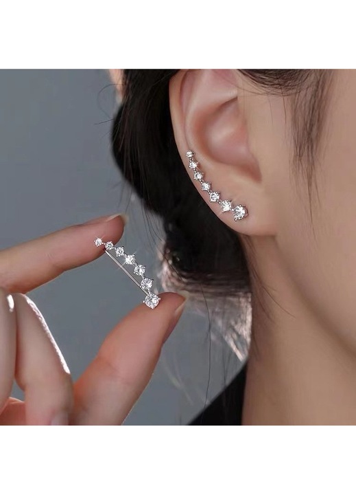 Cercei din zirconiu cubic, cu design curbat in forma de arc, cu pietre stralucitoare, Argintiu