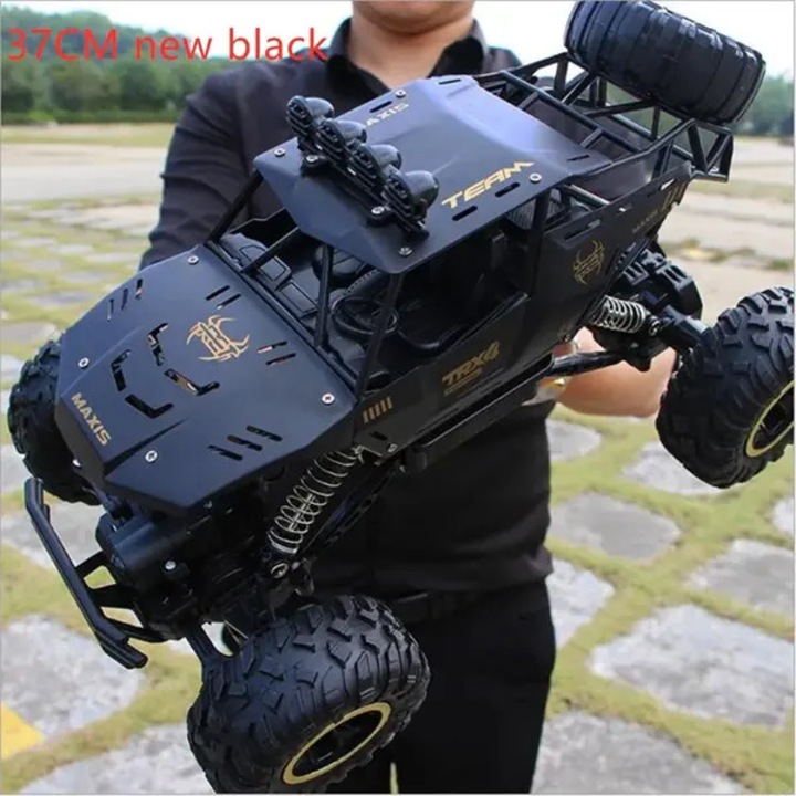 RC autó 1:12 Bigfoot 4WD, nagy sebességű, 2.4G távirányító, terepjáró buggy, fekete, 37 cm