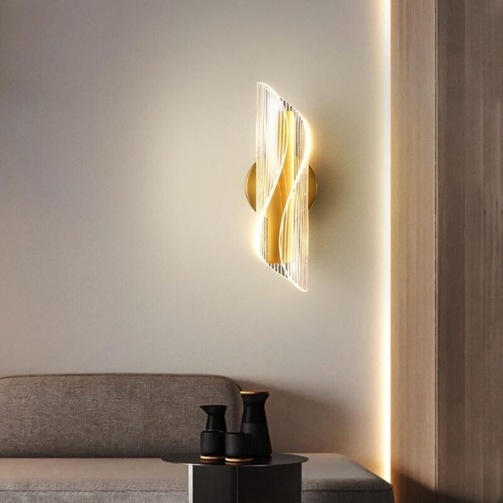 Aplica de perete led/aplica de perete, 12W, design modern curbat, tricolor dimmabil, temperaturi de culoare 3000/4500/6500K, aluminiu auriu cu acrilic transparent, 26x10 cm