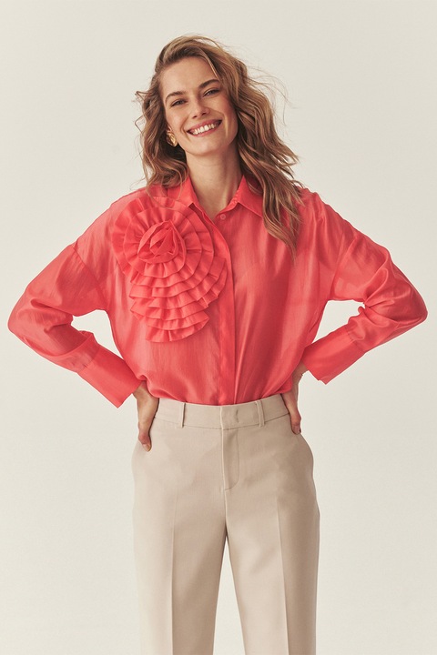 Tatuum, Camasa din amestec de lyocell cu aplicatie florala pe piept Clare, Coral, 46