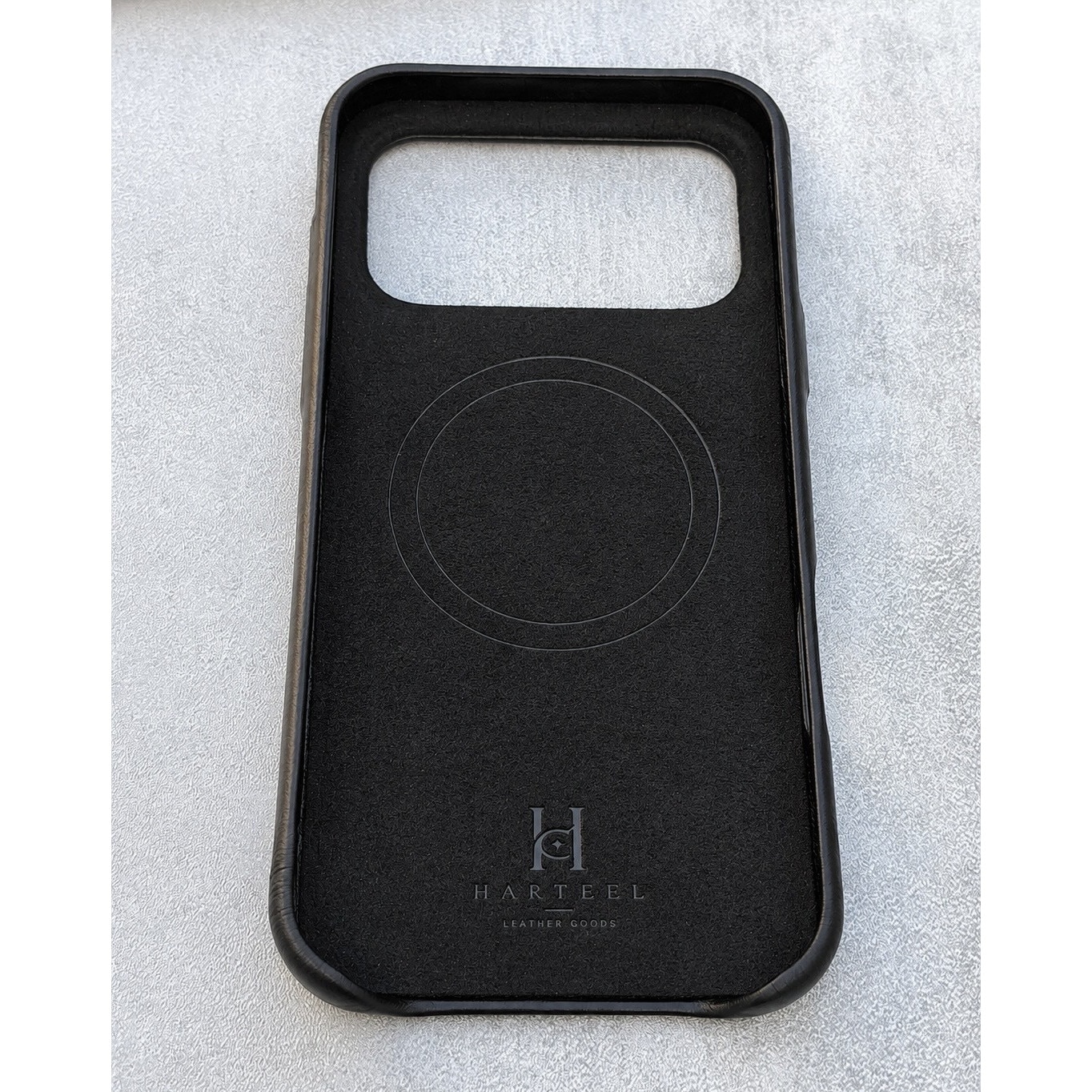 Husa din Piele Naturala Full-Grain pentru iPhone 17 Pro Max - Onyx Black - compatibila Magsafe