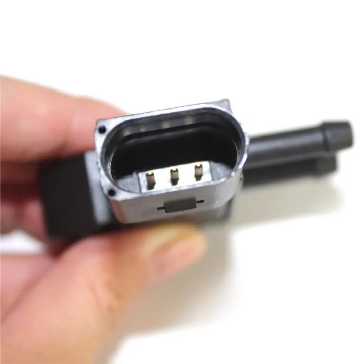 Kipufogónyomás érzékelő, 3 tűs, 6mmx8mm, fekete, univerzális