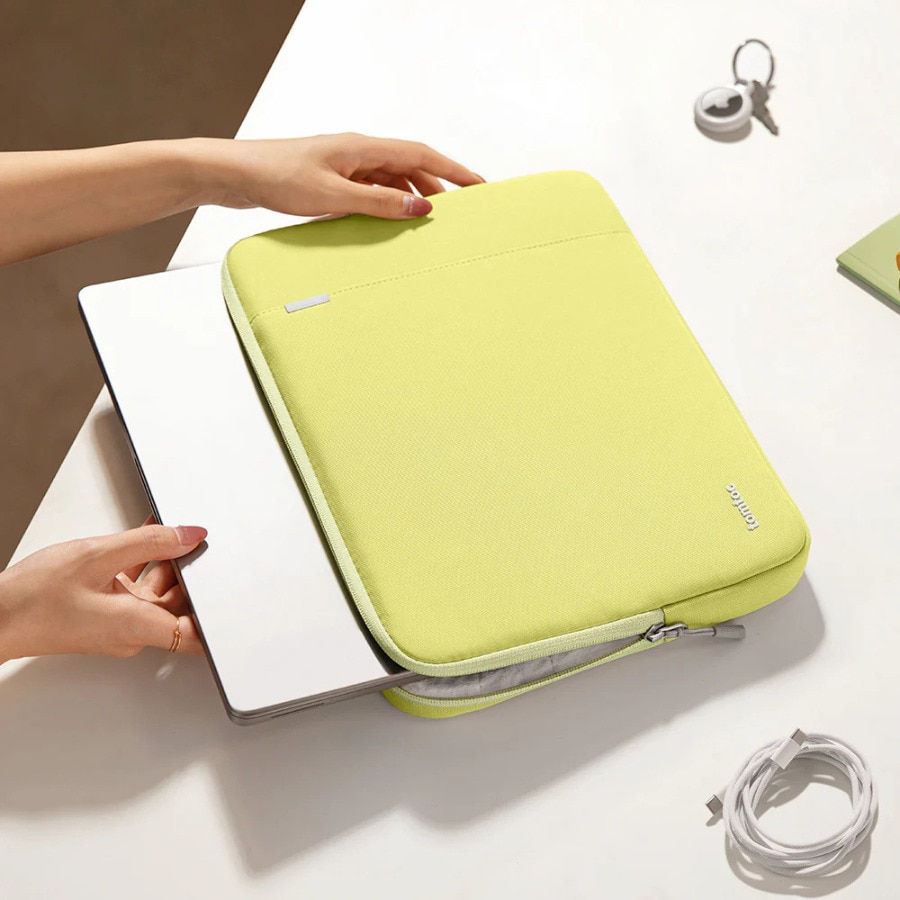 Husa Tomtoc Defender A13 compatibila cu Macbook Neo 13 inch 2026, Citrus