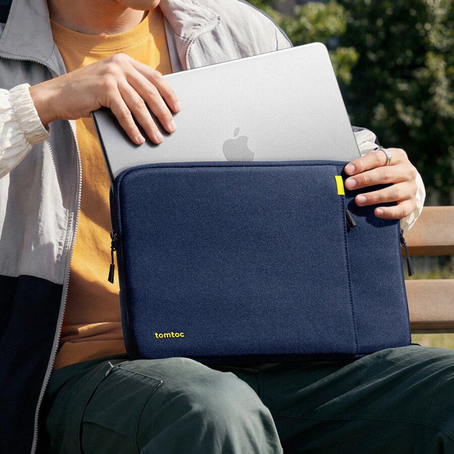 Husa Tomtoc Defender A13 compatibila cu Macbook Neo 13 inch 2026, Navy Blue