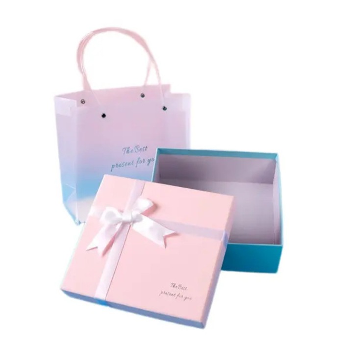 Cutii cadou cu capac 15x12x7.5cm set 6 buc multicolor