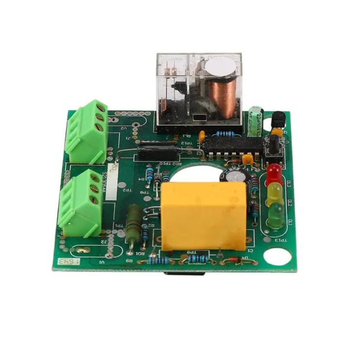 Elektronikus vezérlőpanel vízszivattyúhoz 7.5x7.5cm zöld műanyag 10A 220V