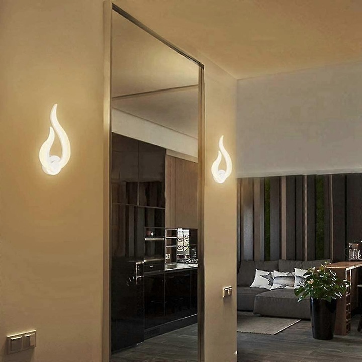 Aplica de perete LED 10W, forma flacara, alb cald, 31x10x5cm