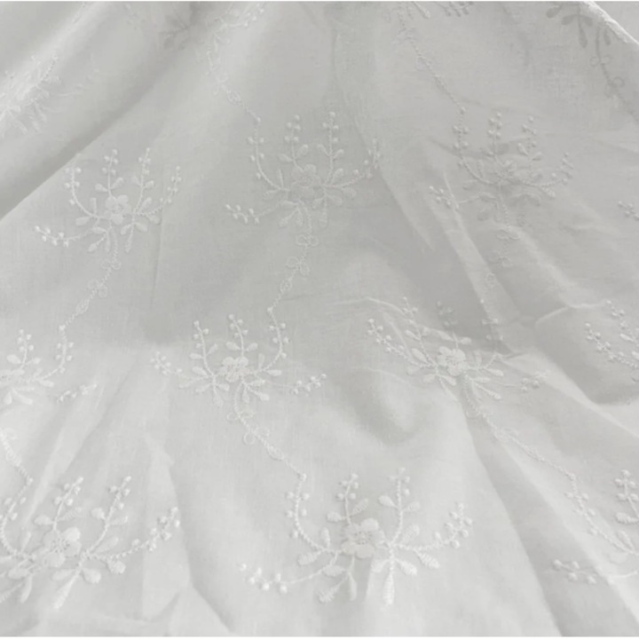 Hímzett textil anyag, pamut, virágmintás, lila, 45x130cm