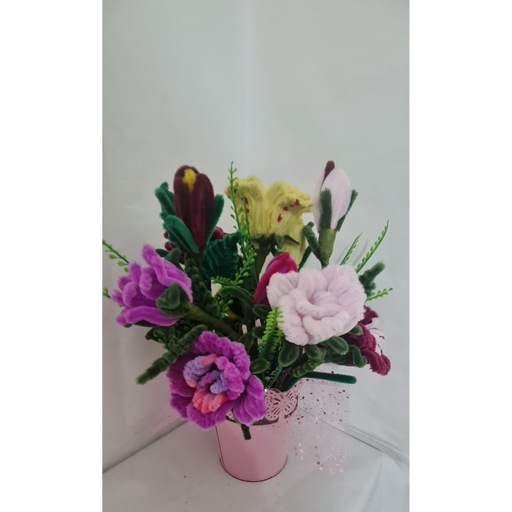 Aranjament floral, trandafiri multicolori din textil, ghiveci