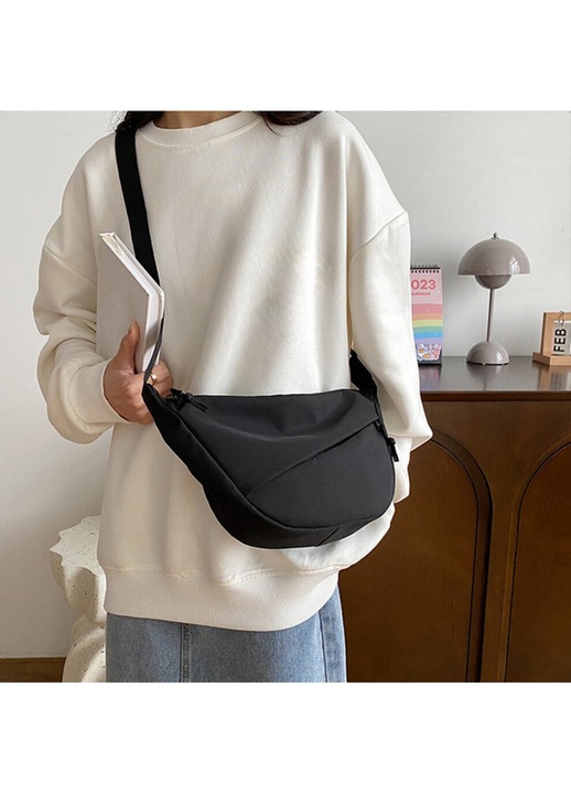 Nylon crossbody táska, nagy rekesz, fekete, 32x18x7cm