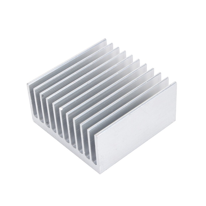 Alumínium radiátor 11 bordás 40x40x20mm fehér