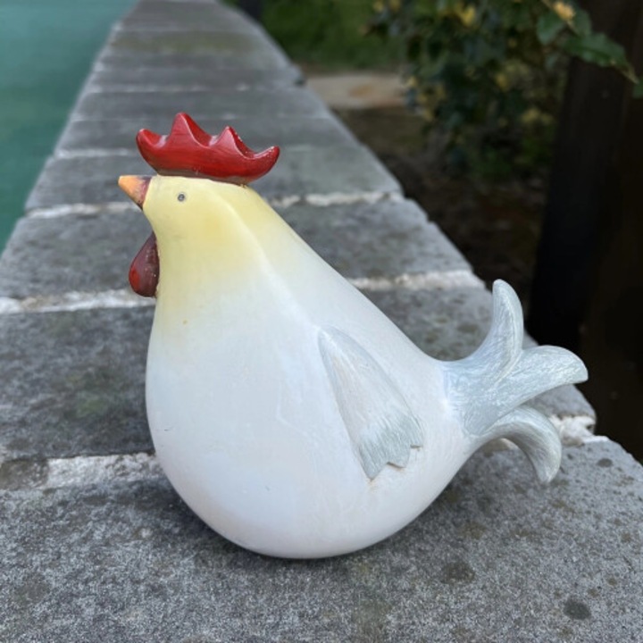 Statuie gaina rasina decor gradina doua dimensiuni
