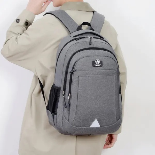 Rucsac laptop din poliester, anti-furt cu port USB si incuietoare cu cod, compartiment pentru laptop pana la 17 inch, gri
