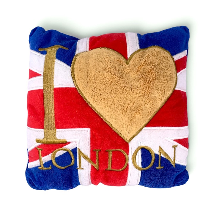 Декоративна плюшена възглавница Chippo 21-66-357 1-99, I Love London, Мек плюш, 20 x 20 см, Многоцветен