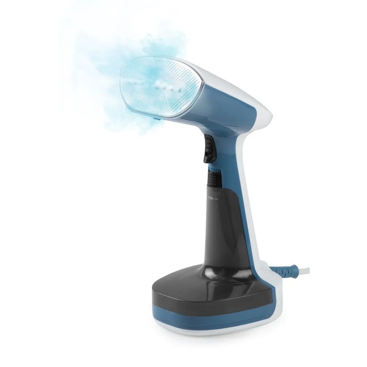 Aparat de calcat vertical cu abur DOMO, debit de abur 30 g/min, capacitate rezervor detasabil 220 ml, timp de incalzire rapid (25 secunde), igienizare eficienta, talpa din otel inoxidabil, indicator luminos functionare, indicator nivel apa, albastru