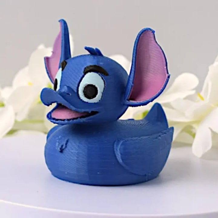 Lilo & Stitch figura, Stitch kacsa téma, dekoráció, 15x10x8cm