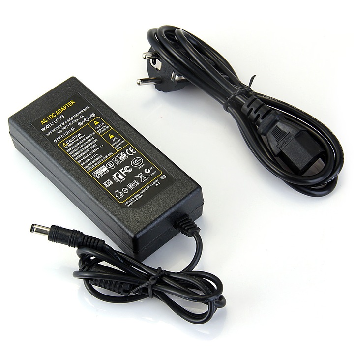 Adaptor de alimentare 12V 5A standard european