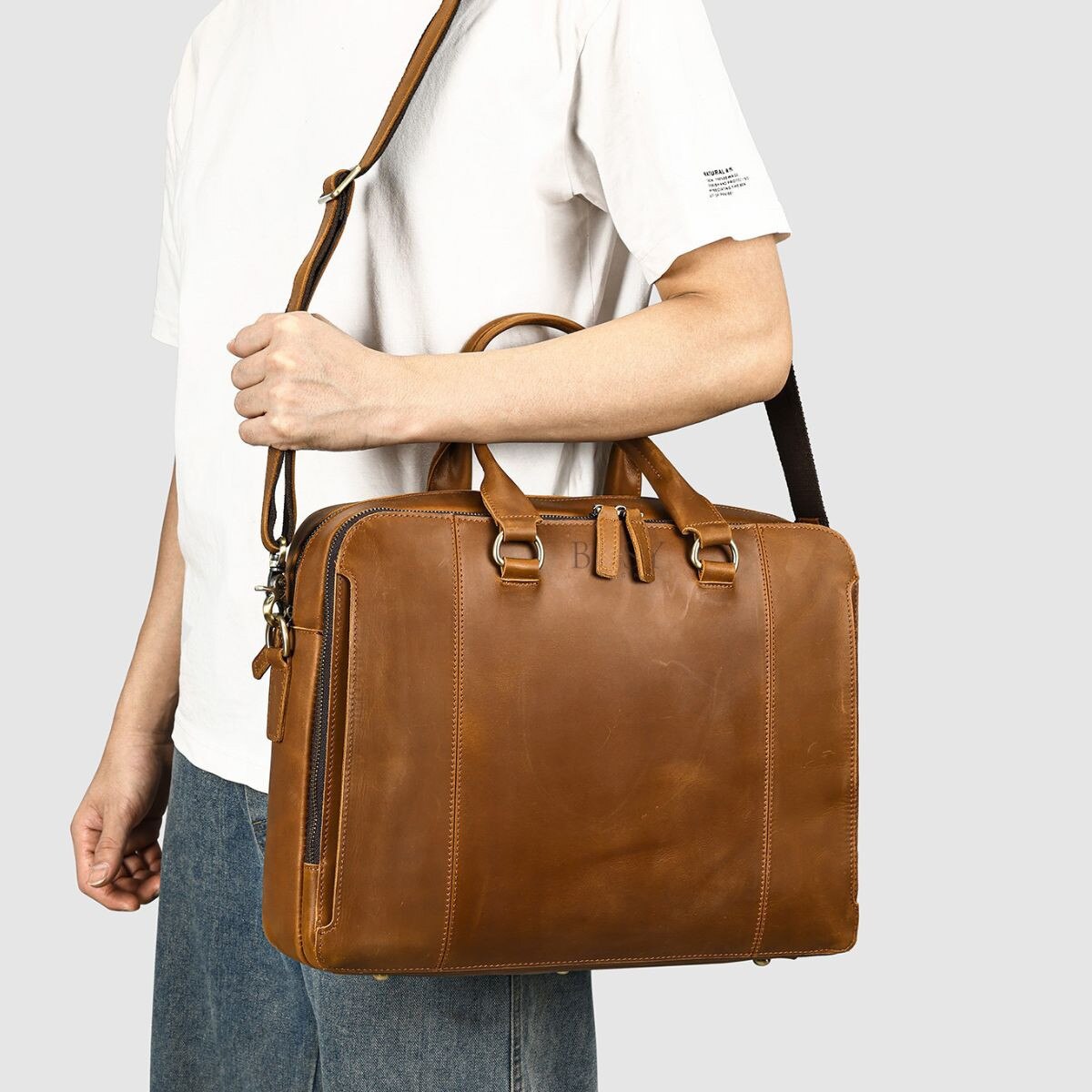 Geanta laptop 15, 6'' din piele naturala Crazy Horse, Leon, BUSY LDY & GTM® - maro
