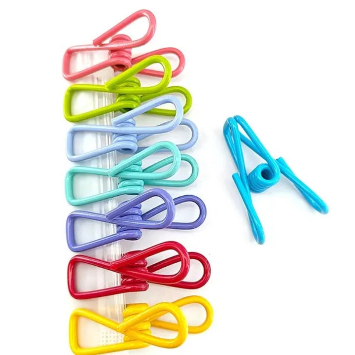 Комплект от 8 метални щипки, многоцветни, PVC, 0.28x3.2x5.5см, за пране