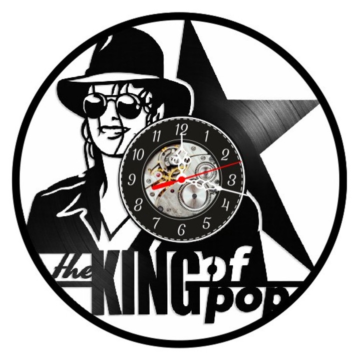 Dekoratív falióra bakelit lemezből, Michael Jackson modell portréval, csillaggal és The King of Pop szöveggel, fekete, 30 cm