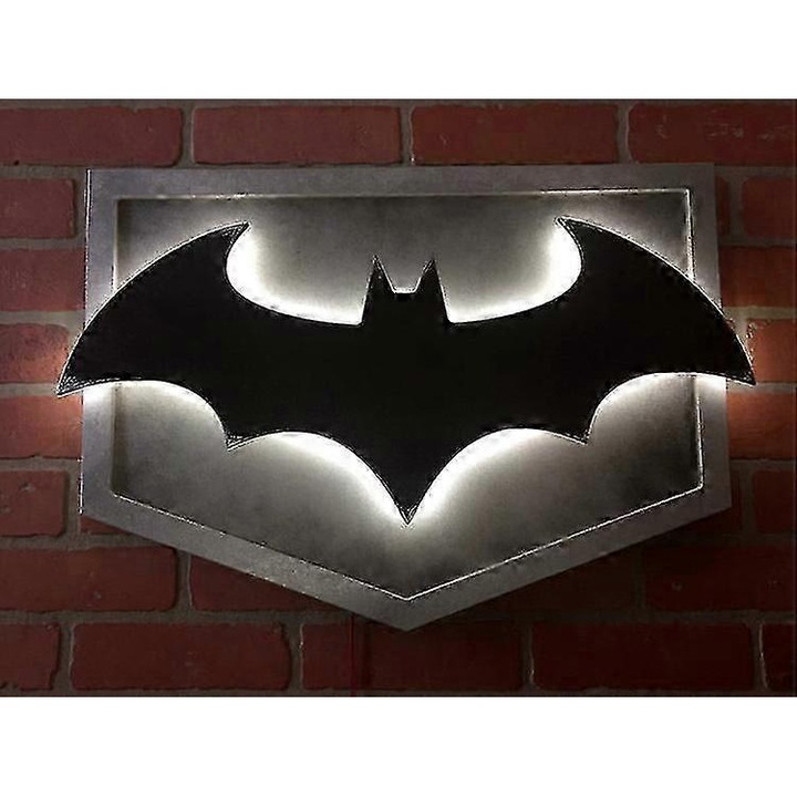 Lampa de veghe Batman, LED, 30cm, colorata, telecomanda, material tridimensional