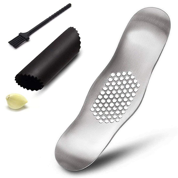 Presa usturoi inox 2in1 cu decojitor silicon si perie, 10x6.4x5 cm