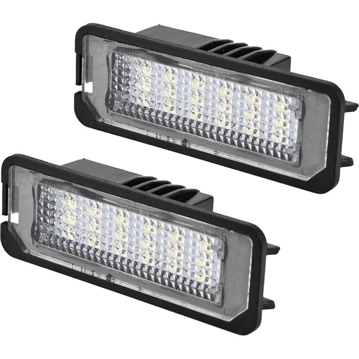 2 db LED rendszámtábla lámpa szett, fehér 6000K, 18 SMD, 12x4cm