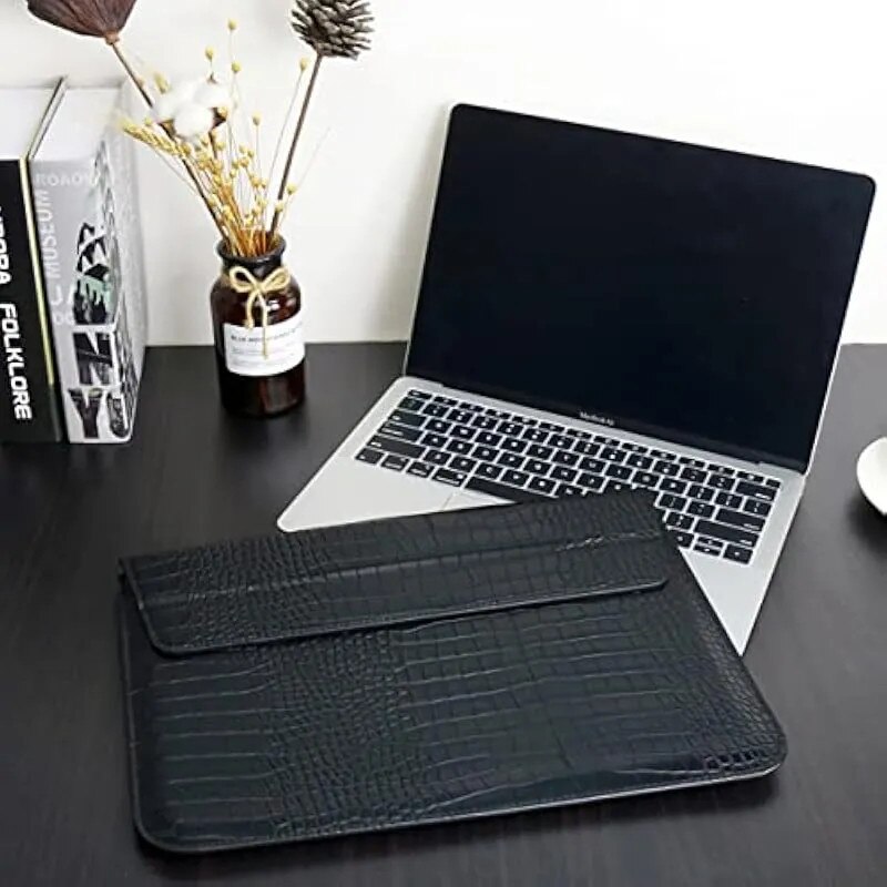 Husa laptop 13.6 inch, piele PU, negru, 35x25cm, suport integrat