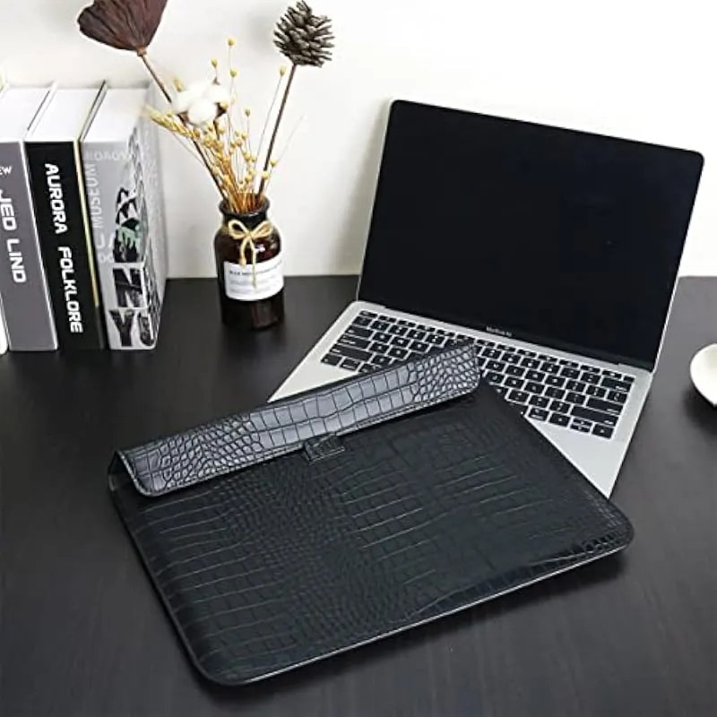 Husa laptop 13.6 inch, piele PU, negru, 35x25cm, suport integrat