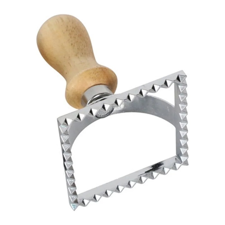 Masina de taiat paste, inox, maner lemn, 3 forme, 20x15x10cm