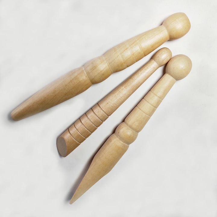 Set 3 piese masaj maini si picioare YANYXR lemn maro 13x5x2cm