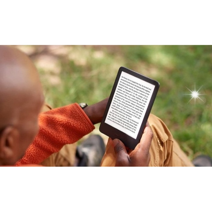 Електронна книга Amazon Kindle Paperwhite 12 Gen 7, 16GB, черна, 7x12.75x1.77cm