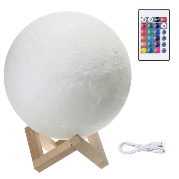 Lampa 3D Luna RGB 14cm távirányítóval, többszínű és fa tartóval