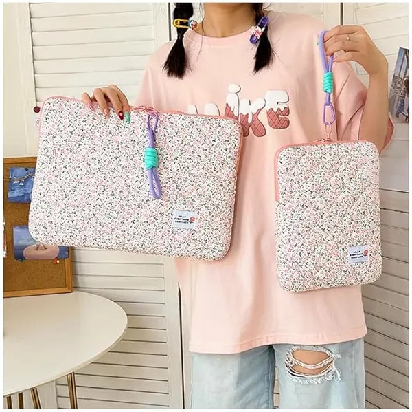 Husa laptop 13 inch roz kawaii cu buzunare multiple