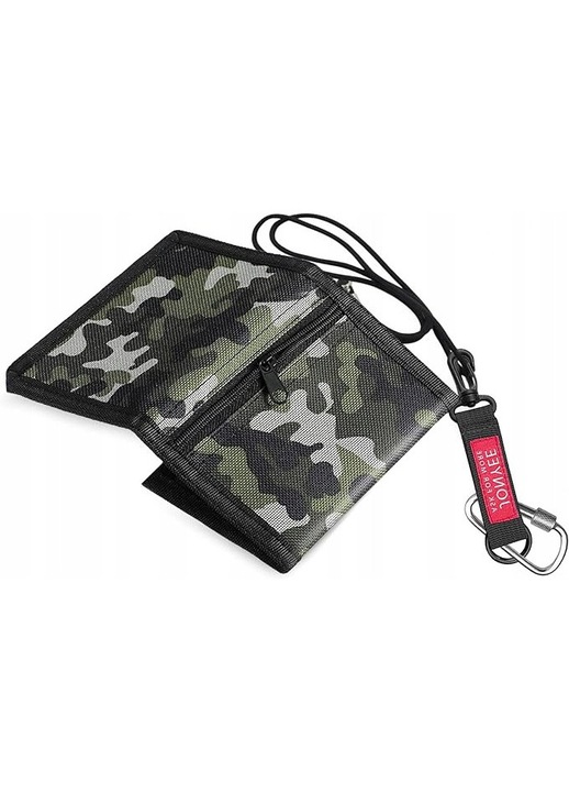 Portofel baieti Camo triplu cu lant verde militar