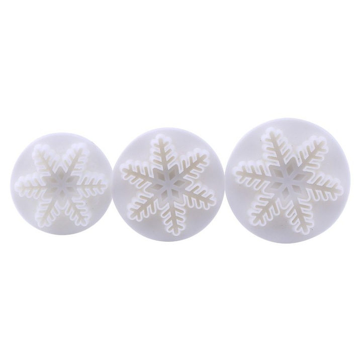 Set forme silicon bufnita pentru decor prajituri 3 piese alb 2.4x3.9x5.4cm