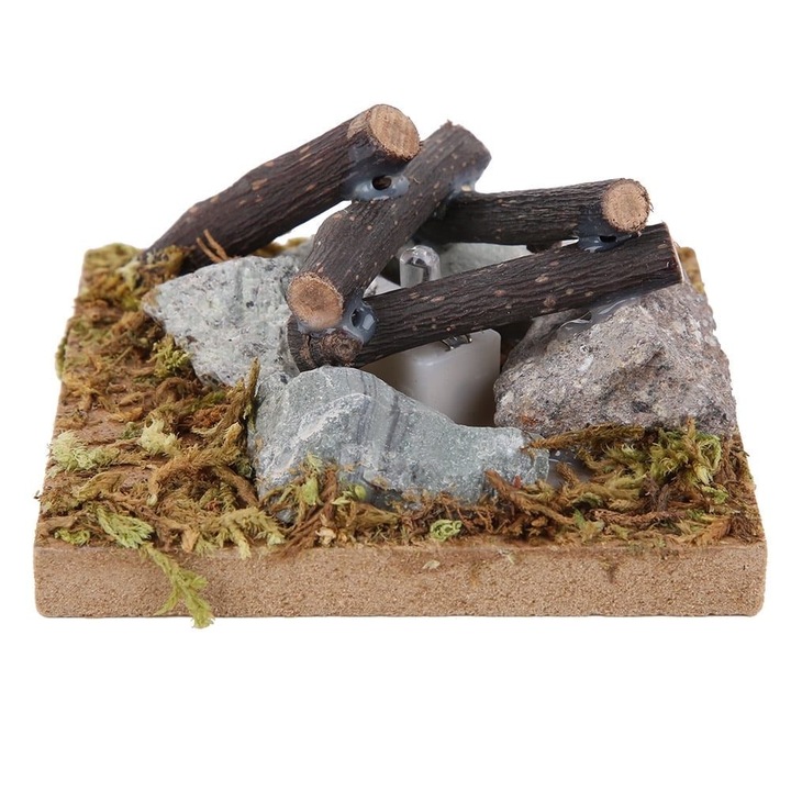 Decor miniatura foc de tabara din lemn 8x8x4.5cm