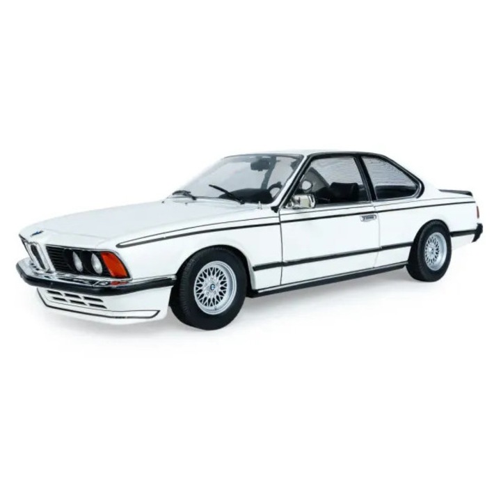BMW 635 CSi modellautó, fehér, 1984 - 1/18 Solido