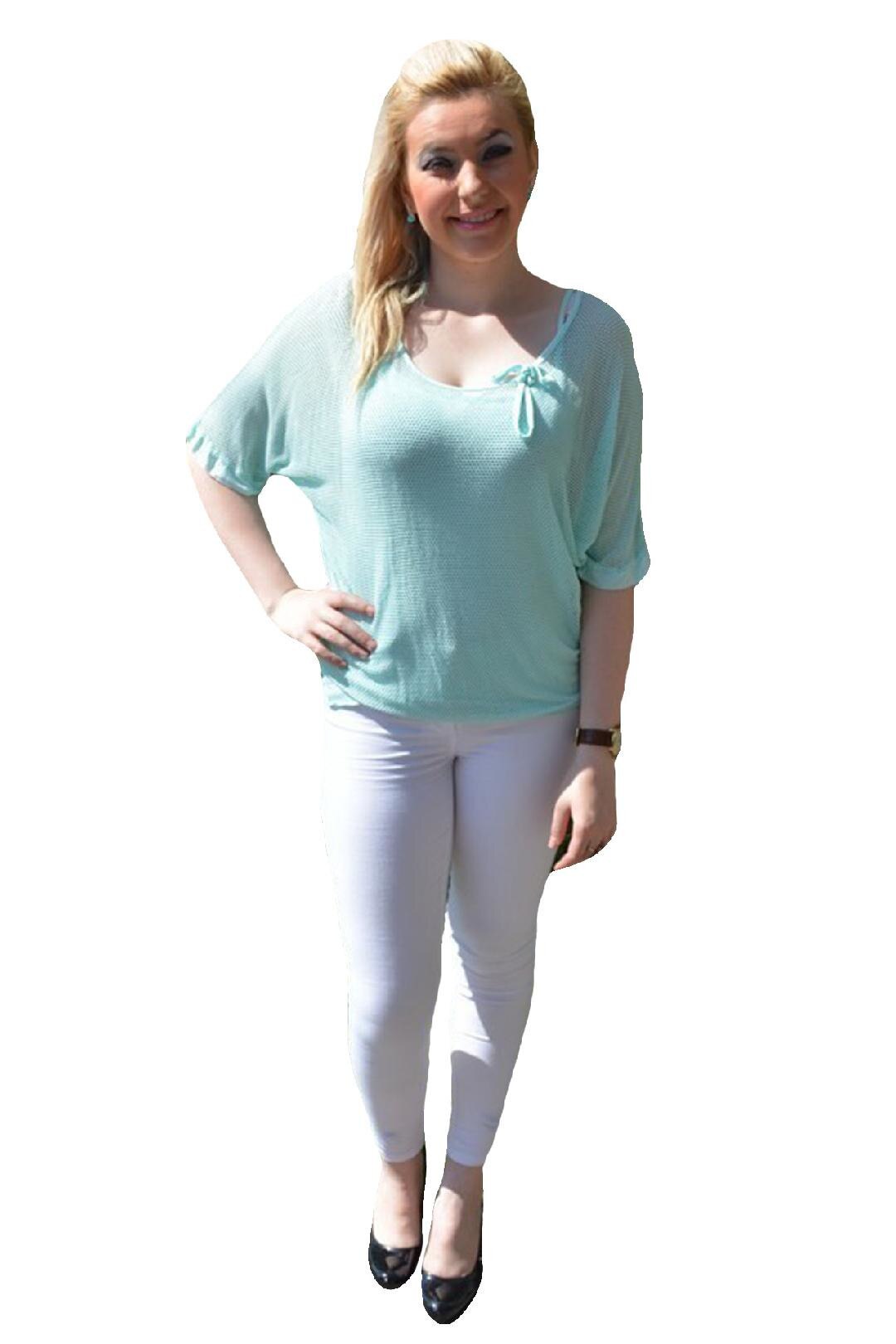 Bluza rafinata, perforatii aplicate, decolteu rotund,D&J Exclusive, Turcoaz