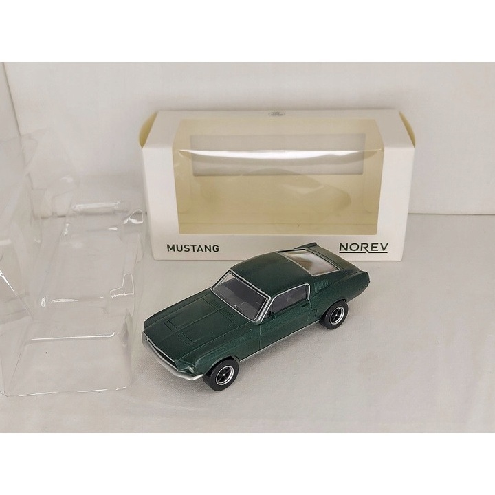 Modell fém 1968 Ford Mustang Fastback Norev szatén zöld 1:43