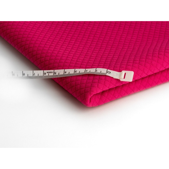 Tricot matlasat, model cu carouri mici Amarant, 100% Poliester, Dimensiuni 50cm x 150cm